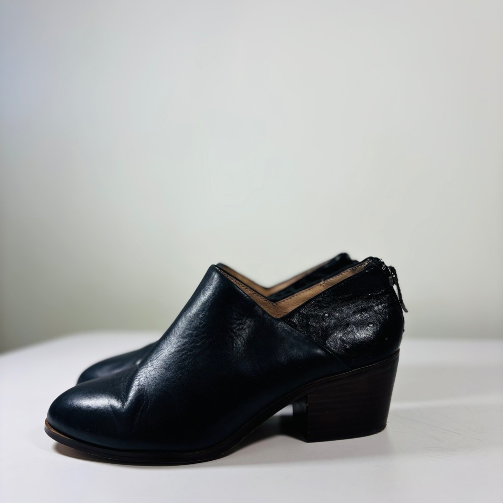 Anthropologie Womens Black Leather Back Zip Heeled Ankle Boot Size 6.5